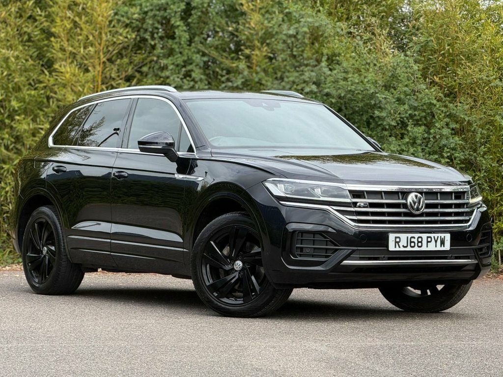 Volkswagen Touareg 3L R-line Tech Black