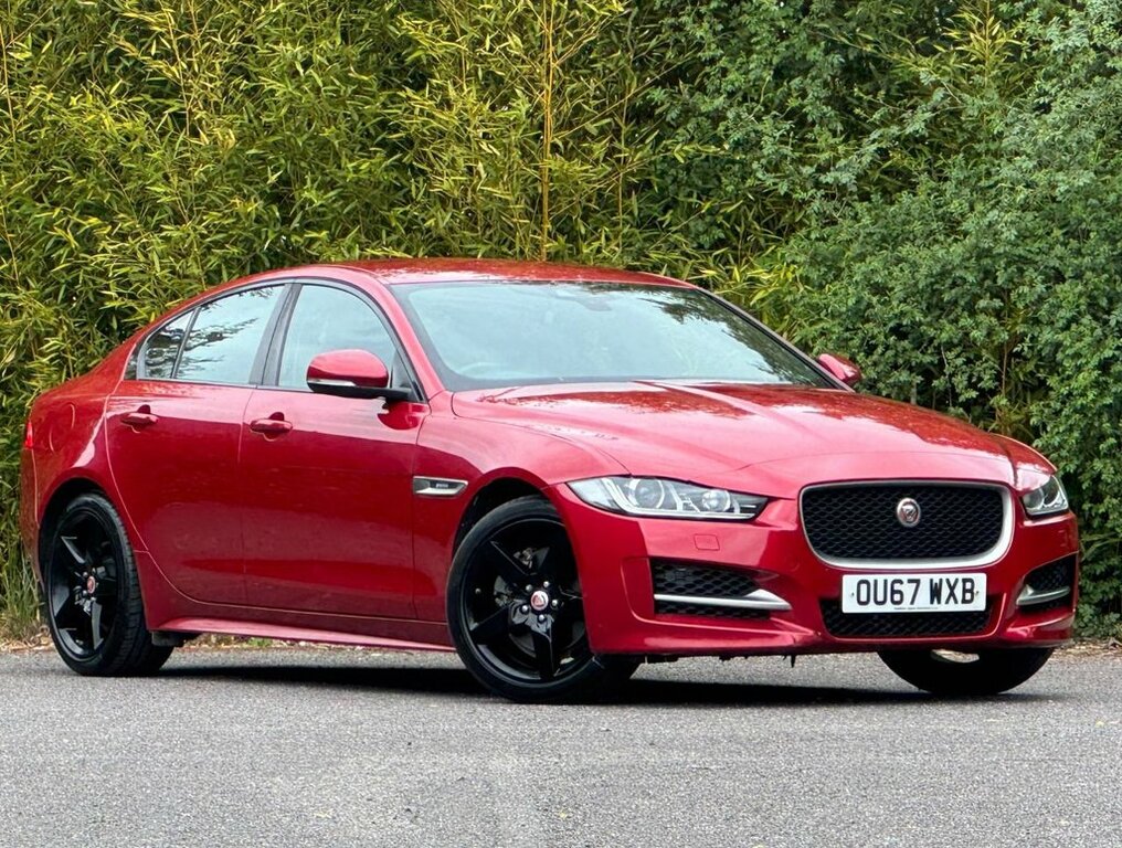 Jaguar XE 2L R-sport Red