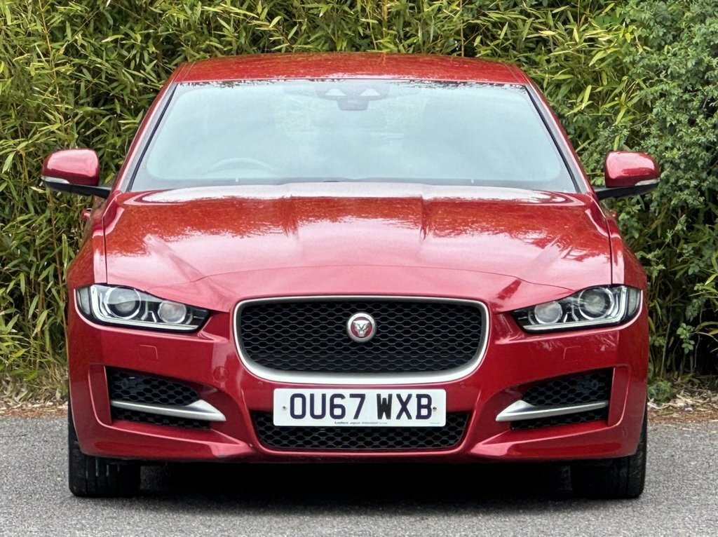 Jaguar XE 2L R-sport OU67WXB Red #6