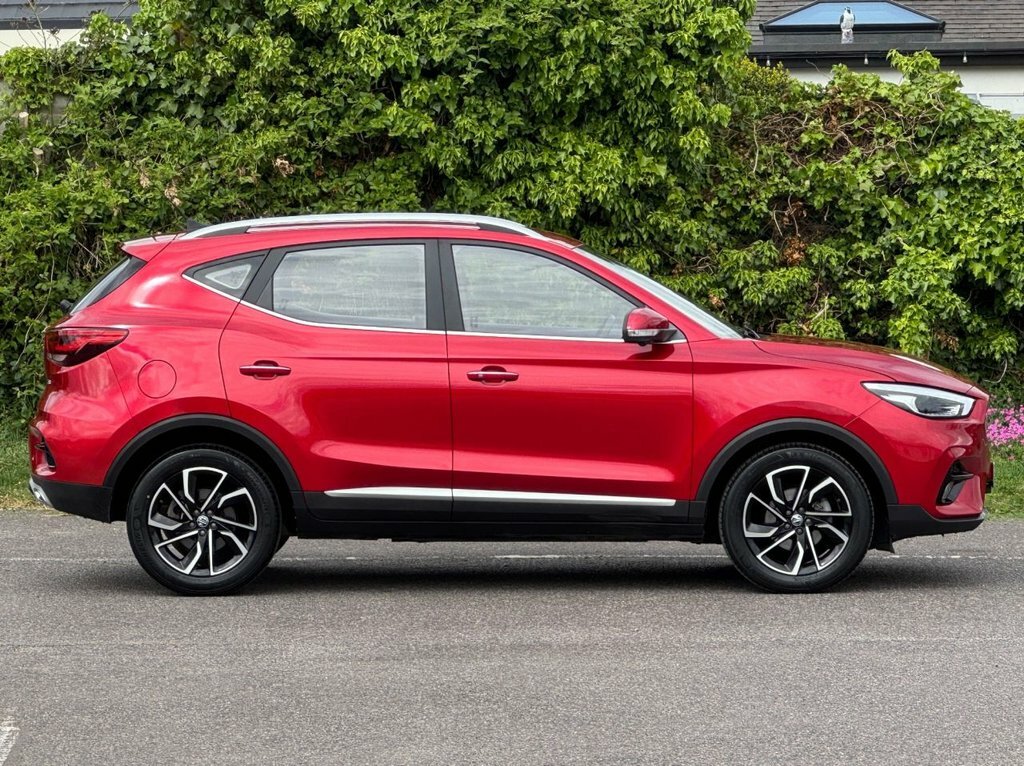 MG ZS 1L Exclusive YC71ZXB Red #3