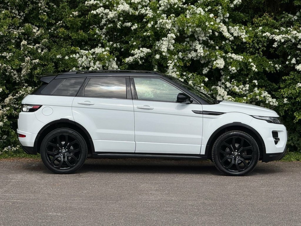 Land Rover Range Rover Evoque 2.2L Dynamic GL64WLJ White #3