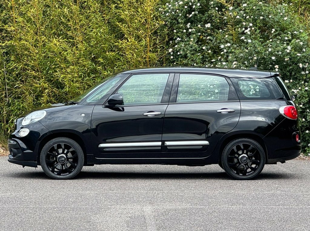 Fiat 500L Mpw Mpw 1.6 Multijet Pop Star 120 Bhp Black #4
