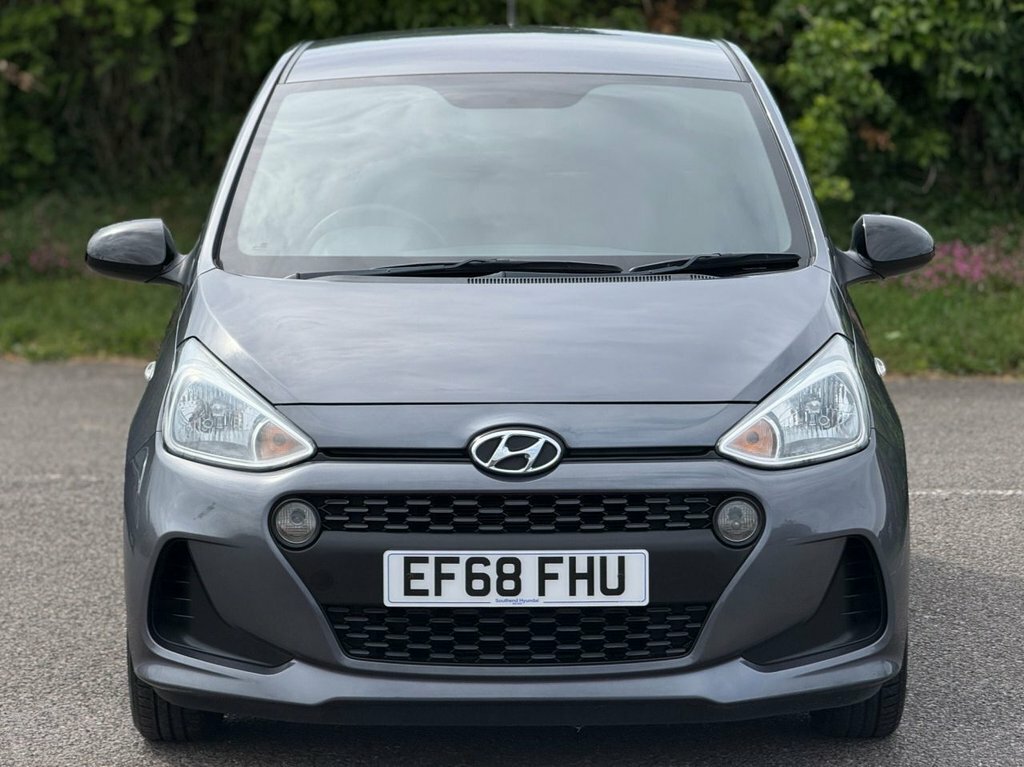 Hyundai I10 1L Go Se EF68FHU Grey #5
