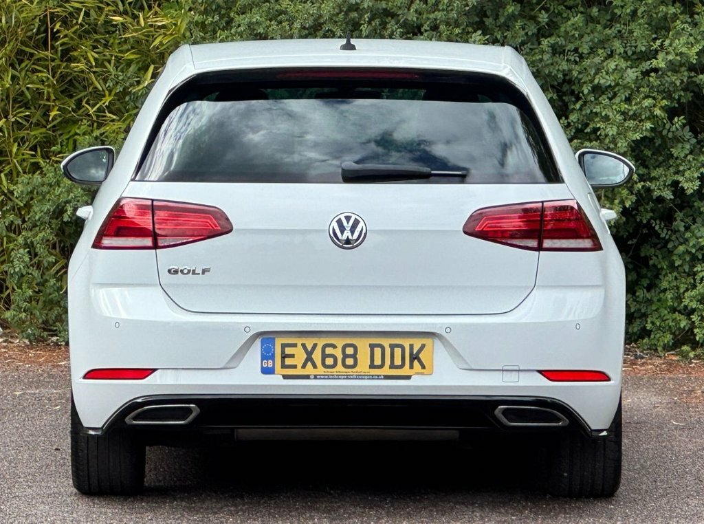 Volkswagen Golf 2L R-line EX68DDK White #6