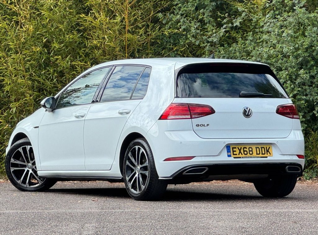 Volkswagen Golf 2L R-line EX68DDK White #2