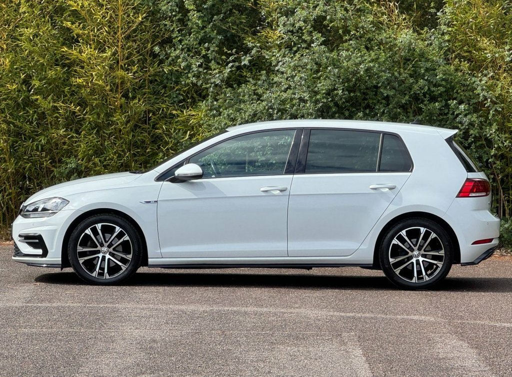 Volkswagen Golf 2L R-line EX68DDK White #4