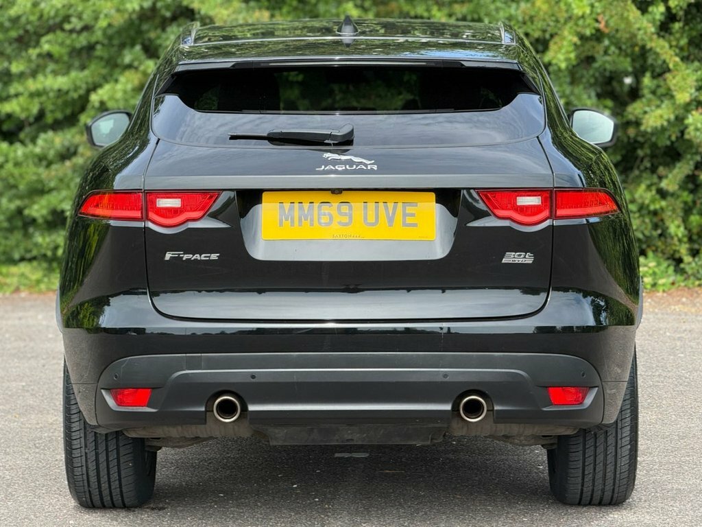 Jaguar F-Pace 2L R-sport MM69UVE Black #6