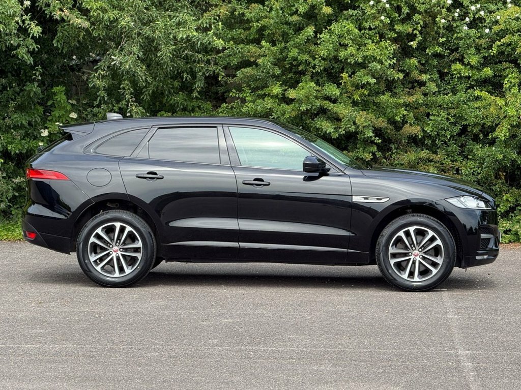 Jaguar F-Pace 2L R-sport MM69UVE Black #3