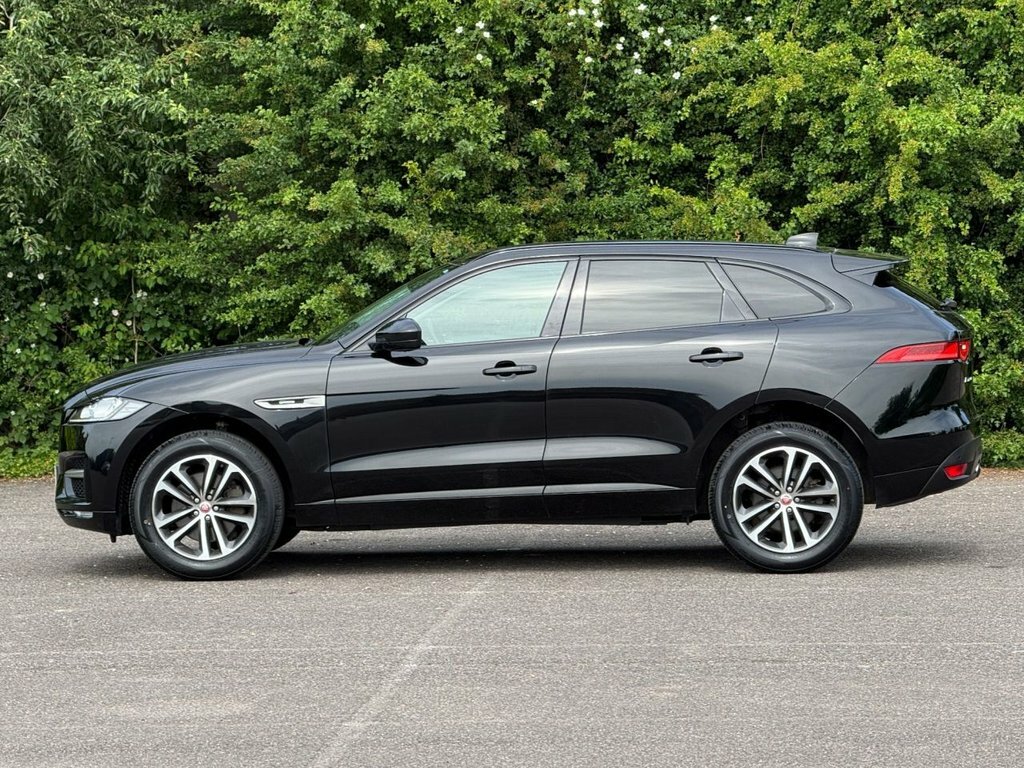 Jaguar F-Pace 2L R-sport MM69UVE Black #4