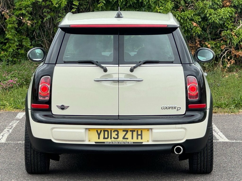 Mini Clubman 1.6L Cooper D White #6
