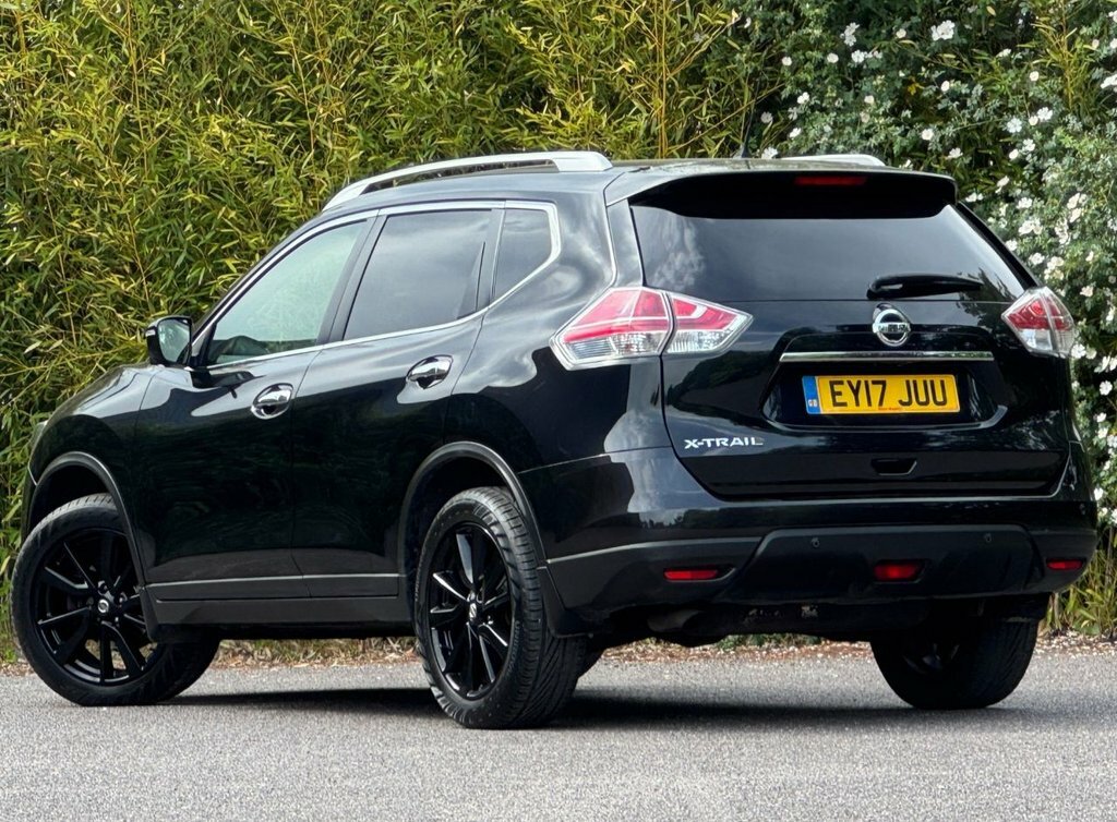 Nissan X-Trail 1.6L N-vision EY17JUU Black #2