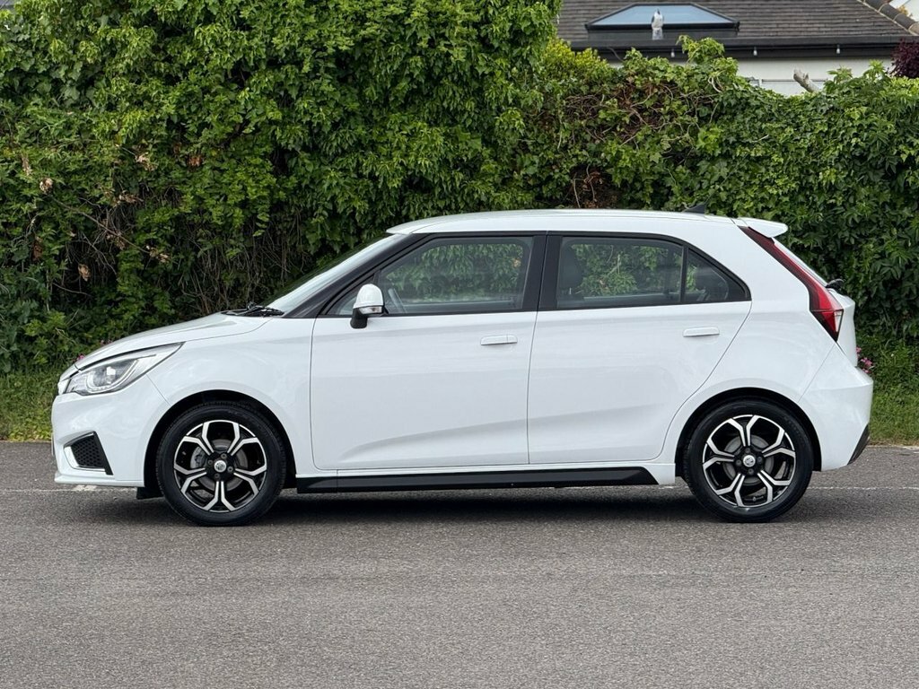 MG MG3 1.5L Exclusive Nav EJ22AAK White #4