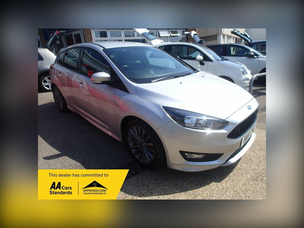Ford Focus 1.0T Ecoboost St-line Euro 6 Ss Silver