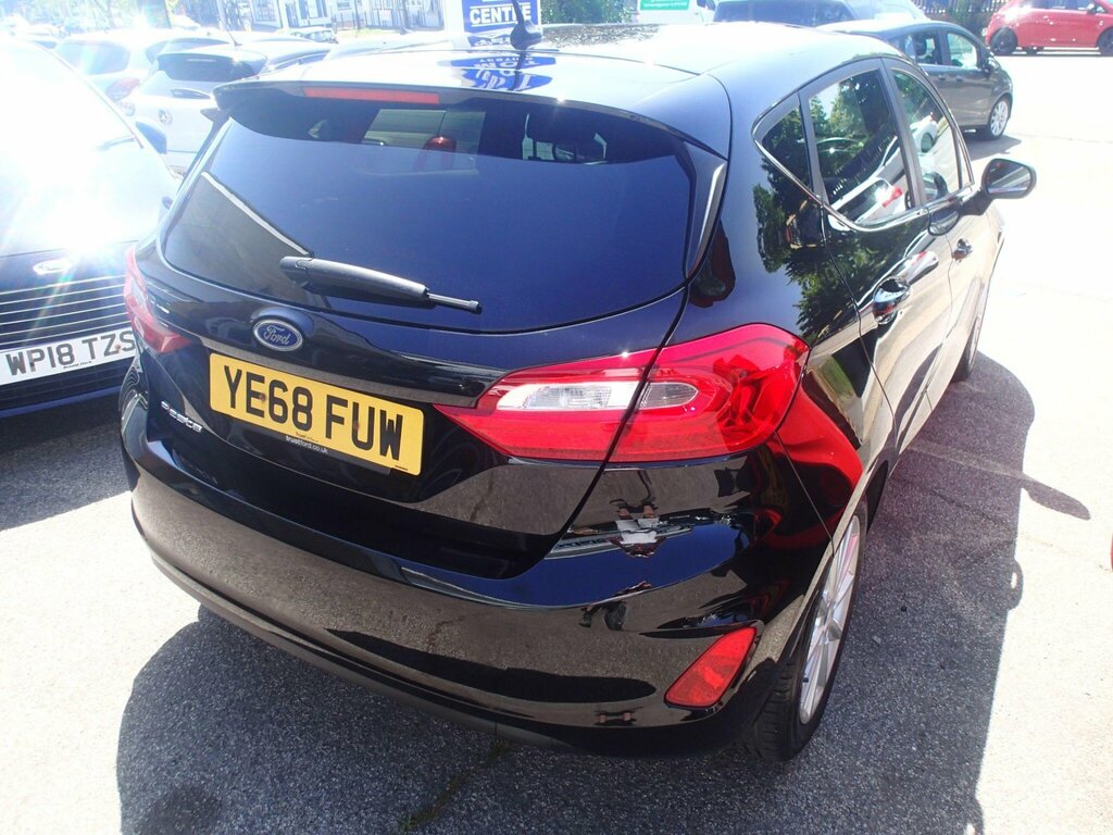 Ford Fiesta 1.0T Ecoboost Titanium Euro 6 Ss YE68FUW Black #2
