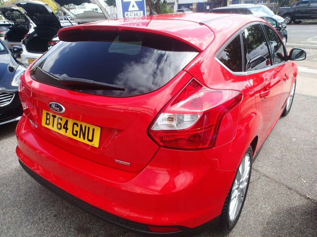 Ford Focus 1.0T Ecoboost Zetec Euro 5 Ss BT64GNU Red #3