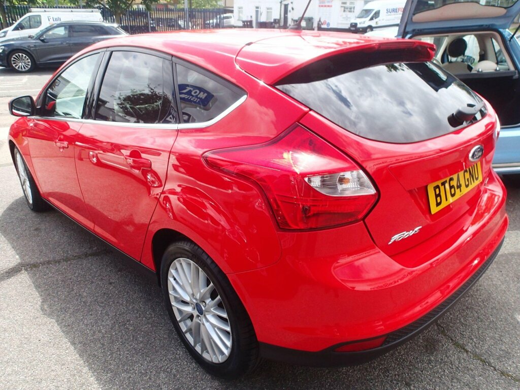 Ford Focus 1.0T Ecoboost Zetec Euro 5 Ss BT64GNU Red #2