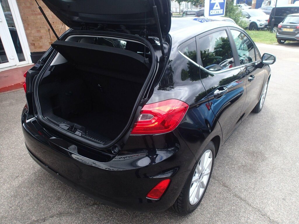 Ford Fiesta 1.0T Ecoboost Titanium Euro 6 Ss WP18TZS Black #4