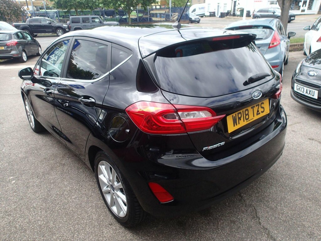 Ford Fiesta 1.0T Ecoboost Titanium Euro 6 Ss WP18TZS Black #3
