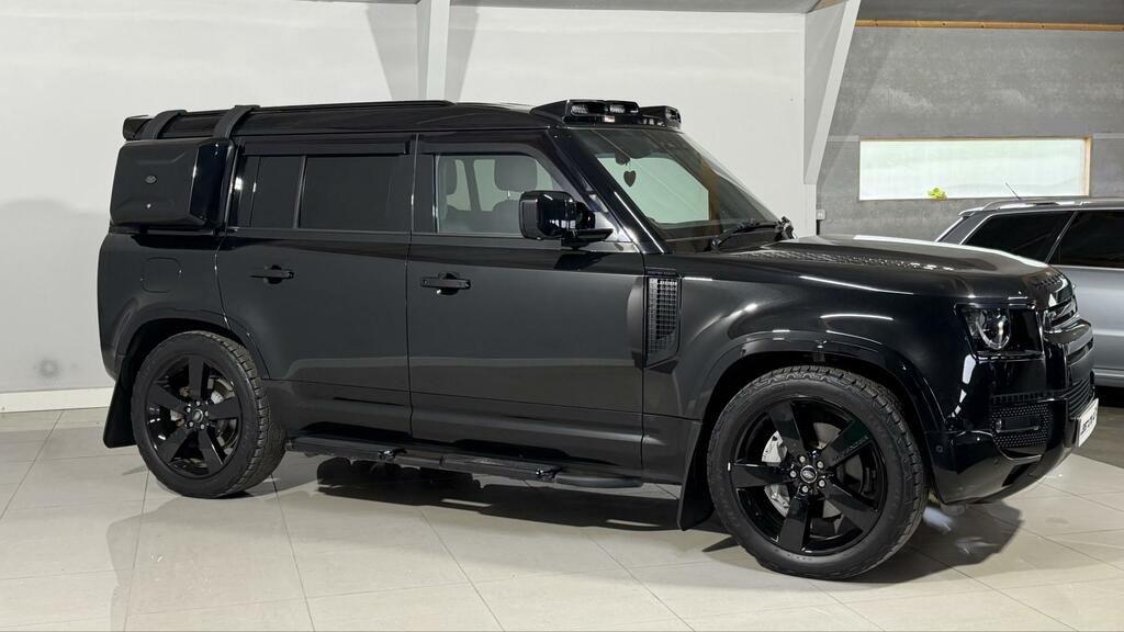 Land Rover Defender 110 3.0 D300 Mhev X-dynamic Hse Hard Top Suv Black #3