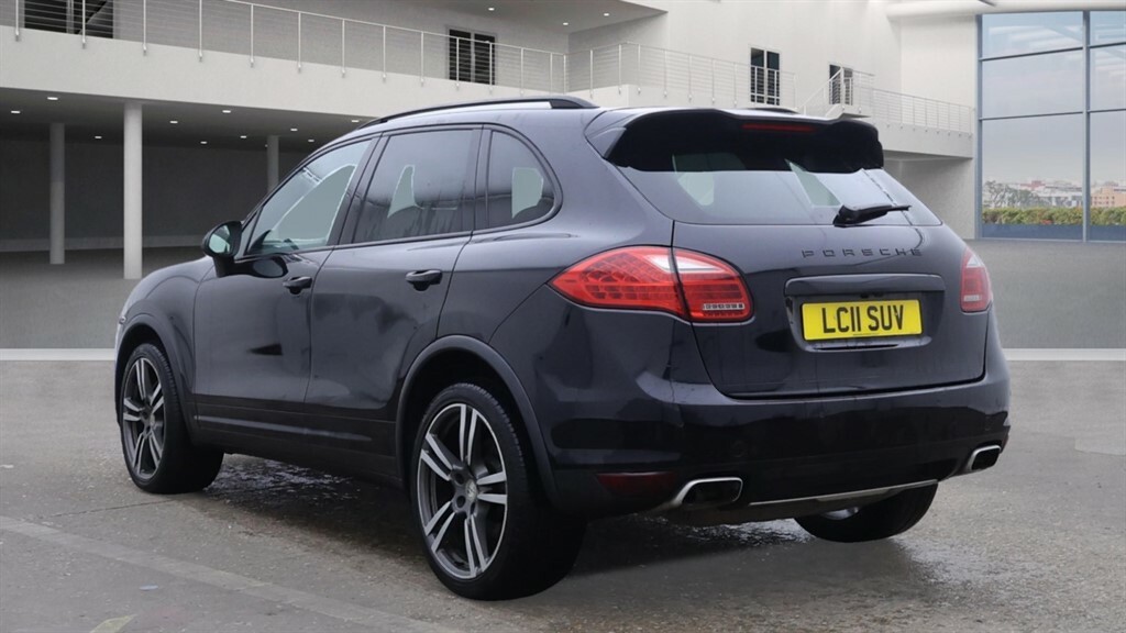 Porsche Cayenne 3.0 L Tiptronic S Black #3