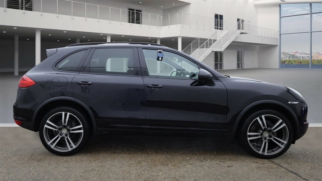 Porsche Cayenne 3.0 L Tiptronic S Black #5