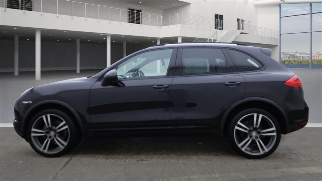Porsche Cayenne 3.0 L Tiptronic S Black #6