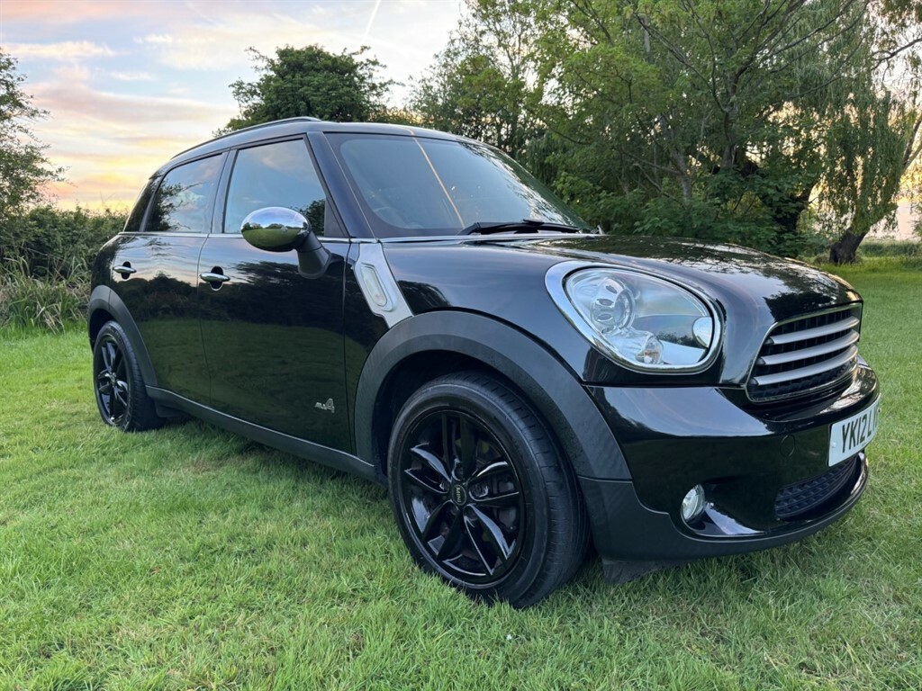 Mini Countryman 1.6 L Cooper D All4 Black
