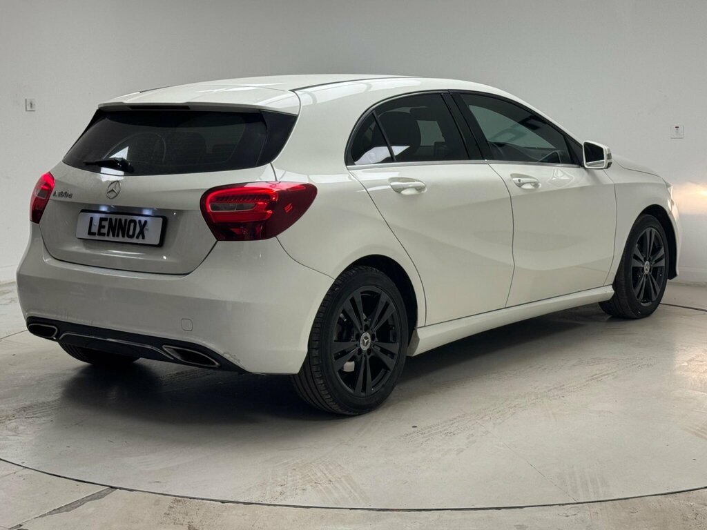 Mercedes-Benz A Class 1.5 A180d Sport 7G-dct Euro 6 Ss BJ18EHL White #5
