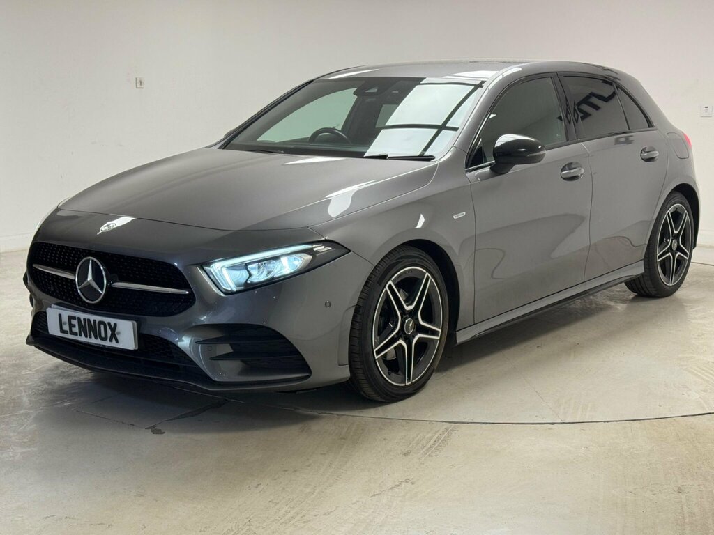 Mercedes-Benz A Class 1.3 A180 Amg Line Edition Executive 7G-dct Euro FX22OVH Grey #2
