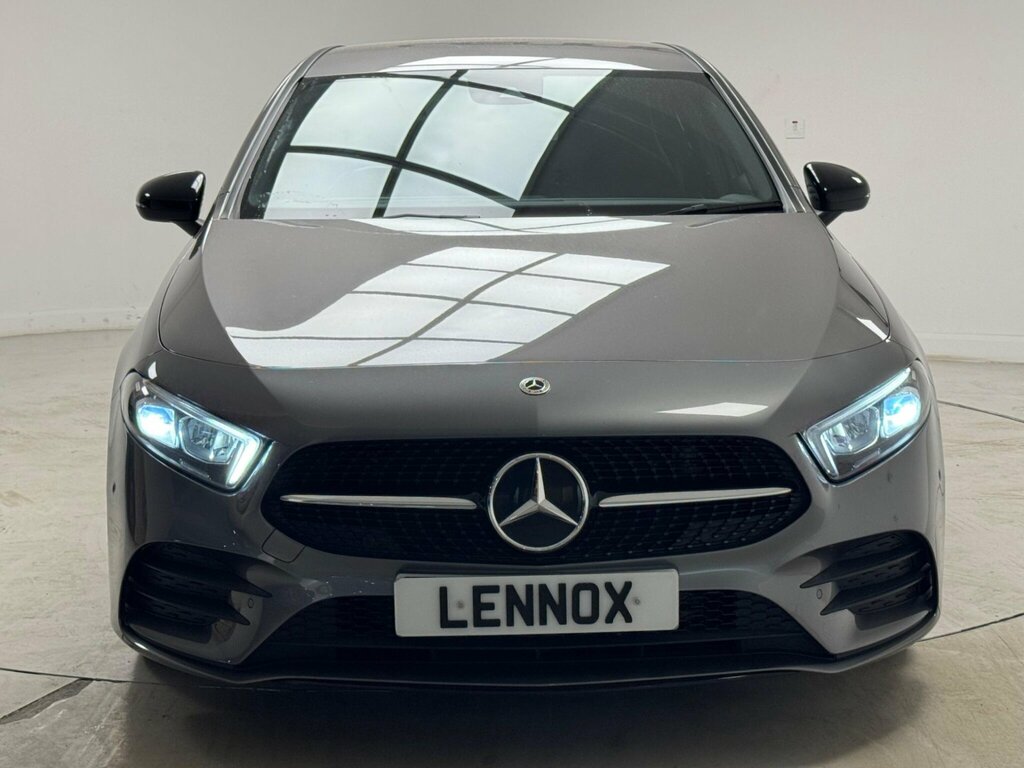 Mercedes-Benz A Class 1.3 A180 Amg Line Edition Executive 7G-dct Euro LR22OOV Grey