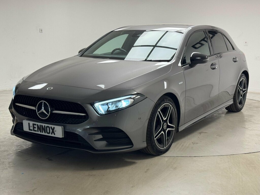 Mercedes-Benz A Class 1.3 A180 Amg Line Edition Executive 7G-dct Euro LR22OOV Grey #2