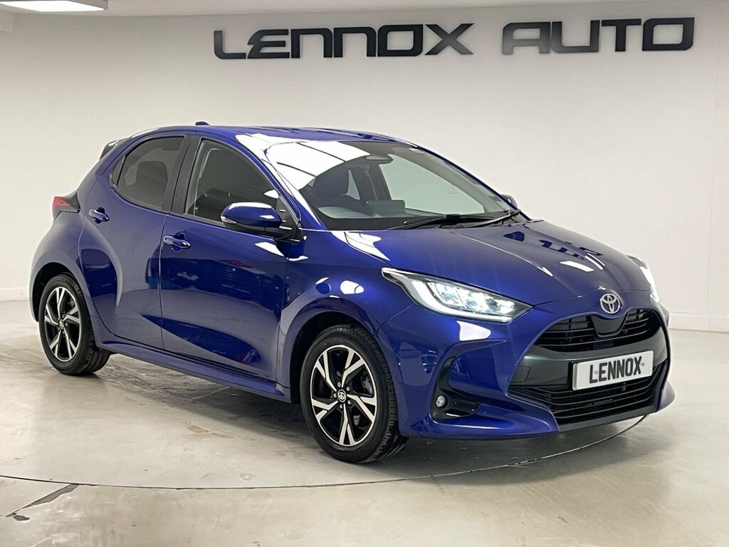 Toyota Yaris 1.5 Vvt-h Design E-cvt Euro 6 Ss Blue