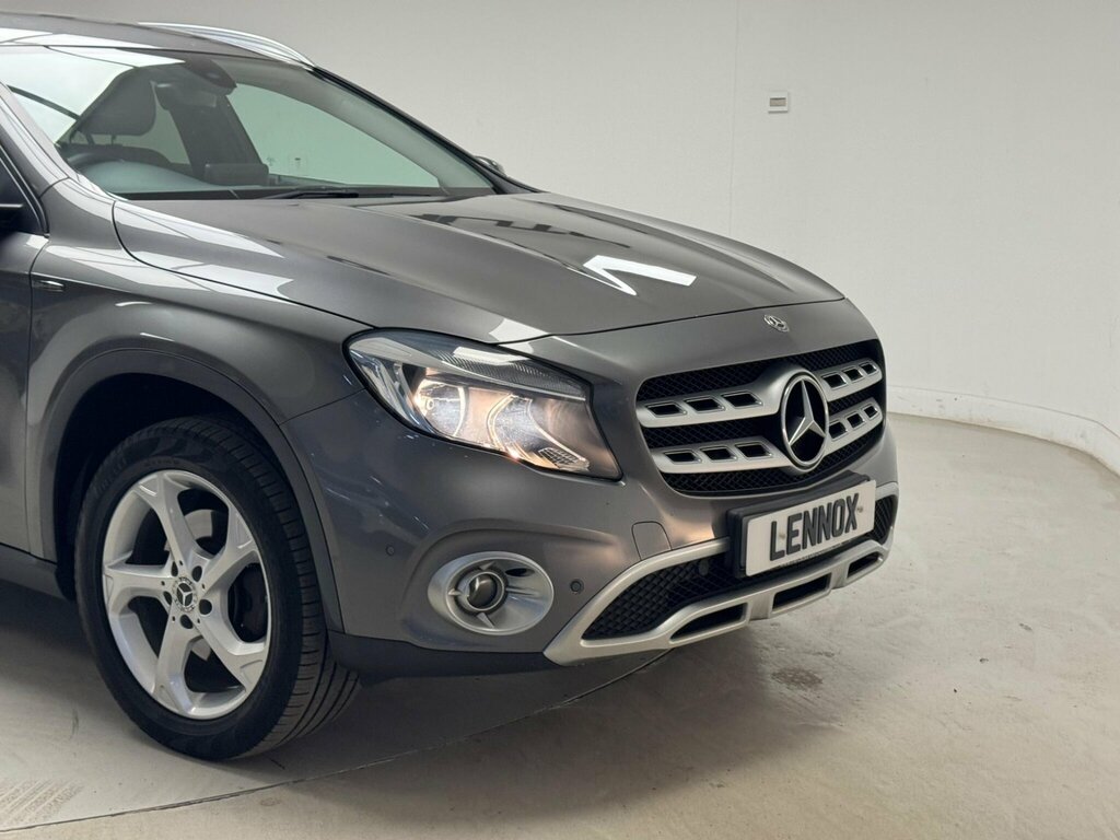 Mercedes-Benz GLA Class 2.0 Gla250 Sport Executive 7G-dct 4Matic Euro 6 WK68POF Grey #4