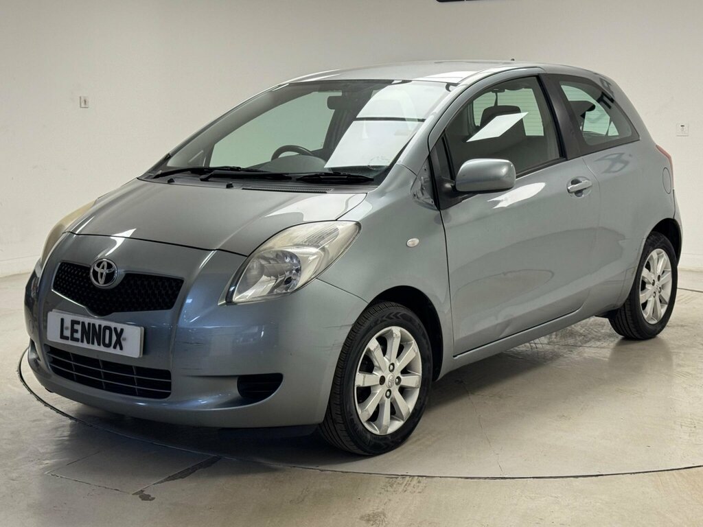Toyota Yaris 1.3 Zinc Multimode  #2