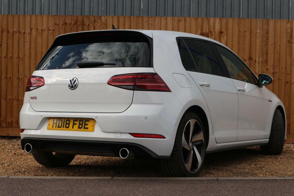 Volkswagen Golf Hatchback 2.0 Tsi Gti Performance Dsg Euro 6 Ss HD18FBE White #3