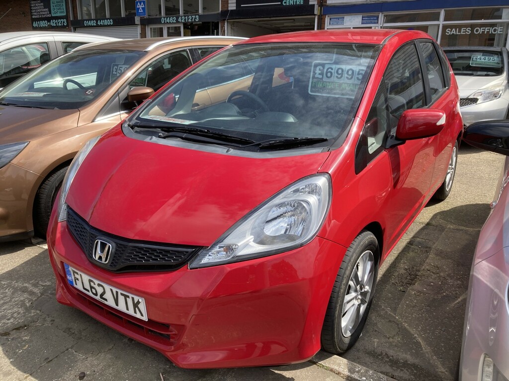 Honda Jazz 1.4 I-vtec Es FL62VTK Red #2