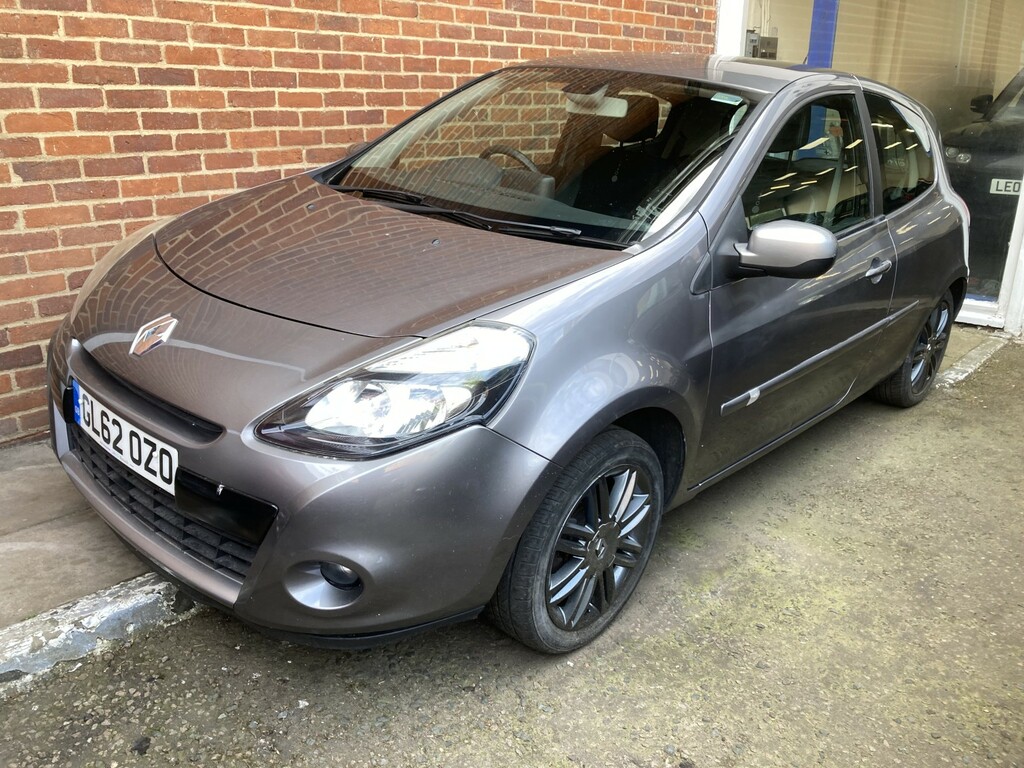 Renault Clio 1.2 Dynamique Tomtom GL62OZO Grey #2