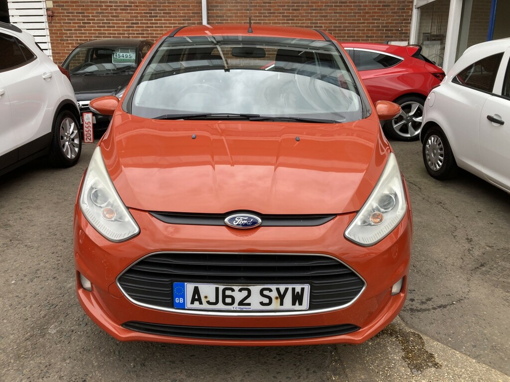 Ford B-Max 1.6 Zetec Red