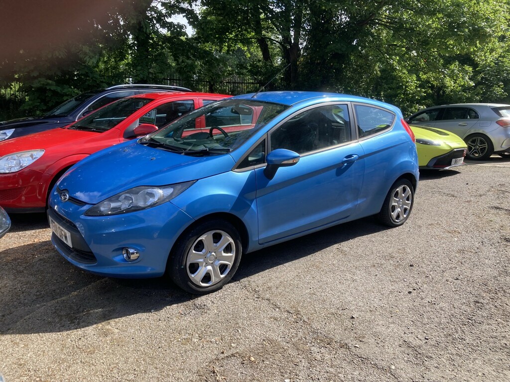 Ford Fiesta 1.3 Edge Blue #2