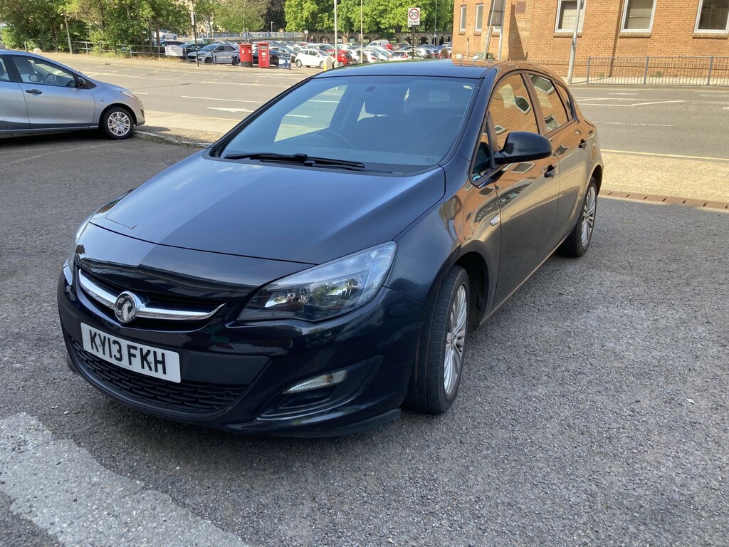 Vauxhall Astra 1.4 16V Energy Black #3