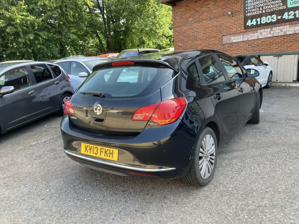 Vauxhall Astra 1.4 16V Energy Black #6