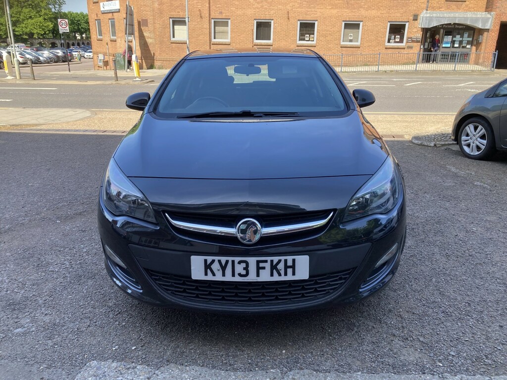Vauxhall Astra 1.4 16V Energy Black #2