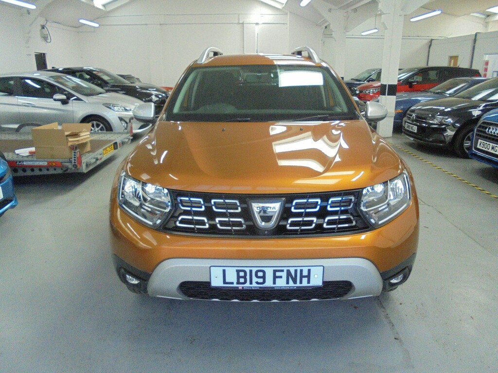 Dacia Duster 1.3 Prestige Tce 130 4X2 Sat Nav LB19FNH Orange #3
