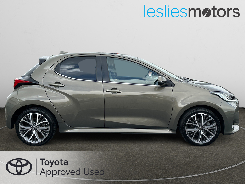 Toyota Yaris 1.5 Hybrid Excel Cvt YY71OXN Brown #4