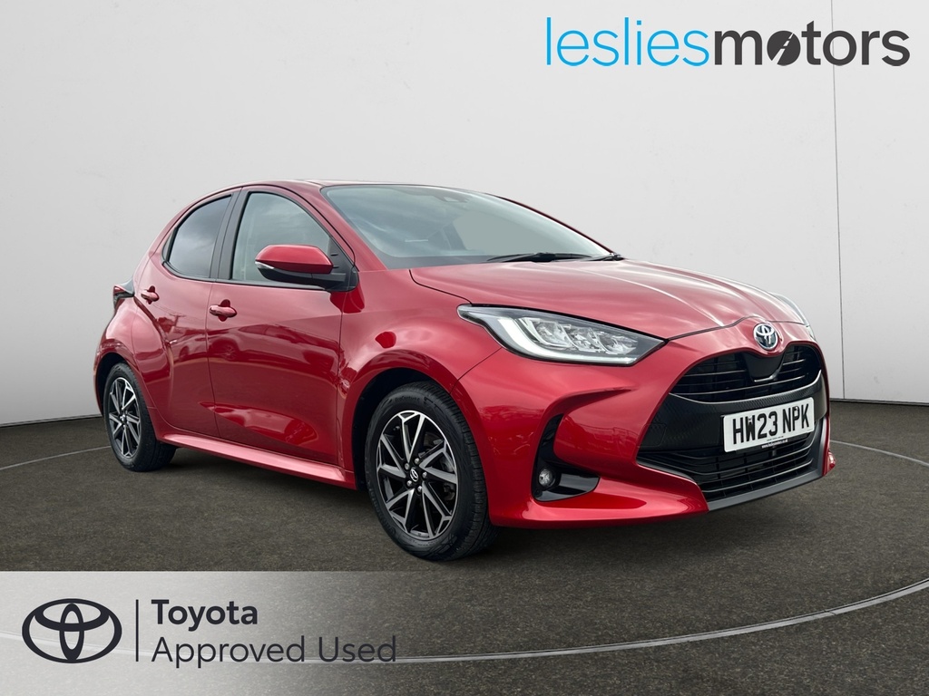 Toyota Yaris 1.5 Hybrid Design Cvt HW23NPK Red #2