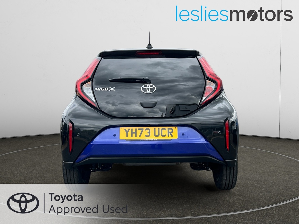 Toyota Aygo X 1.0 Vvt-i Edge YH73UCR Blue #3