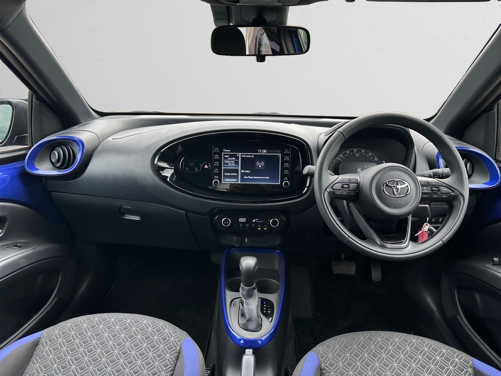 Toyota Aygo X 1.0 Vvt-i Edge YH73UCR Blue #6