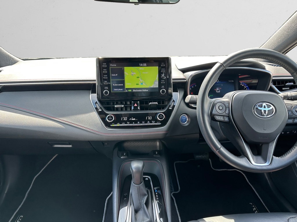 Toyota Corolla 1.8 Vvt-i Hybrid Excel Cvt HW70NPG White #6
