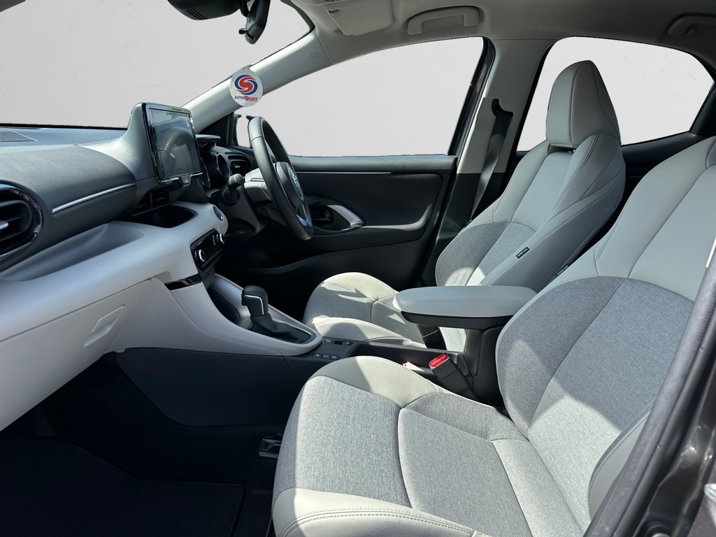 Toyota Yaris 1.5 Hybrid Excel Cvt HW23KNR Grey #5