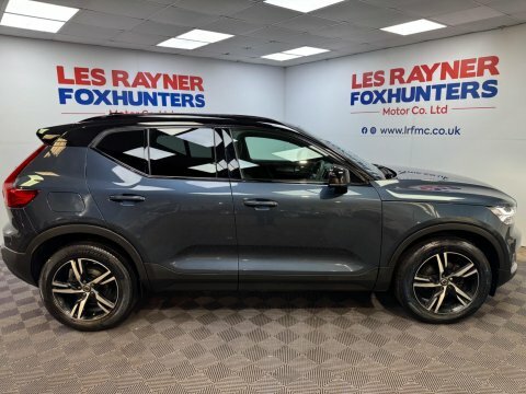 Volvo XC40 1.5 T3 R-design YT22VJE Blue #2